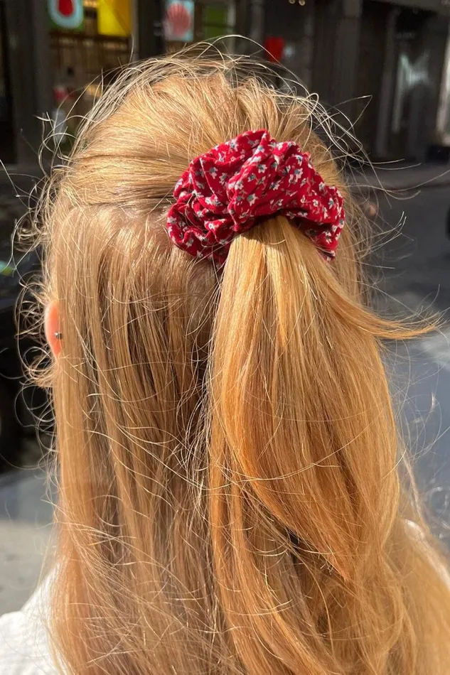 Accessories Floral Scrunchie Brandy Melville HAIR ACCESSORIES