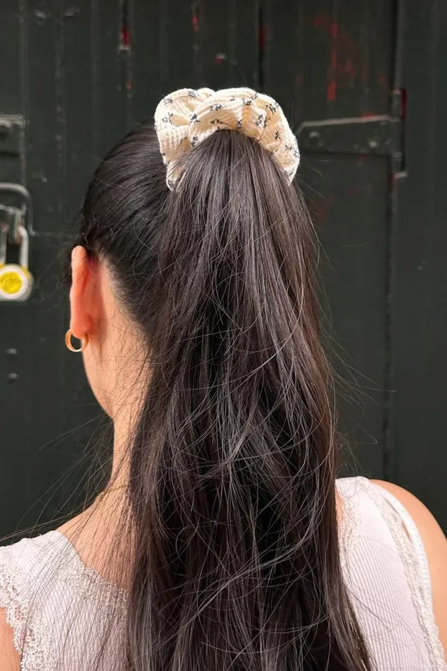 Accessories Floral Scrunchie Brandy Melville HAIR ACCESSORIES