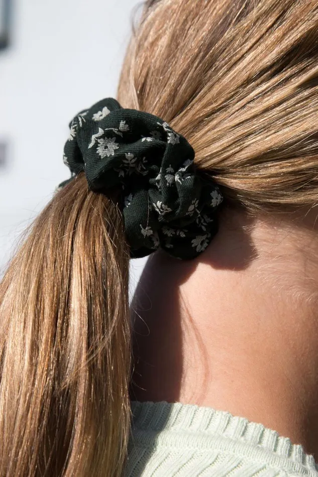 Accessories Floral Scrunchie Brandy Melville HAIR ACCESSORIES