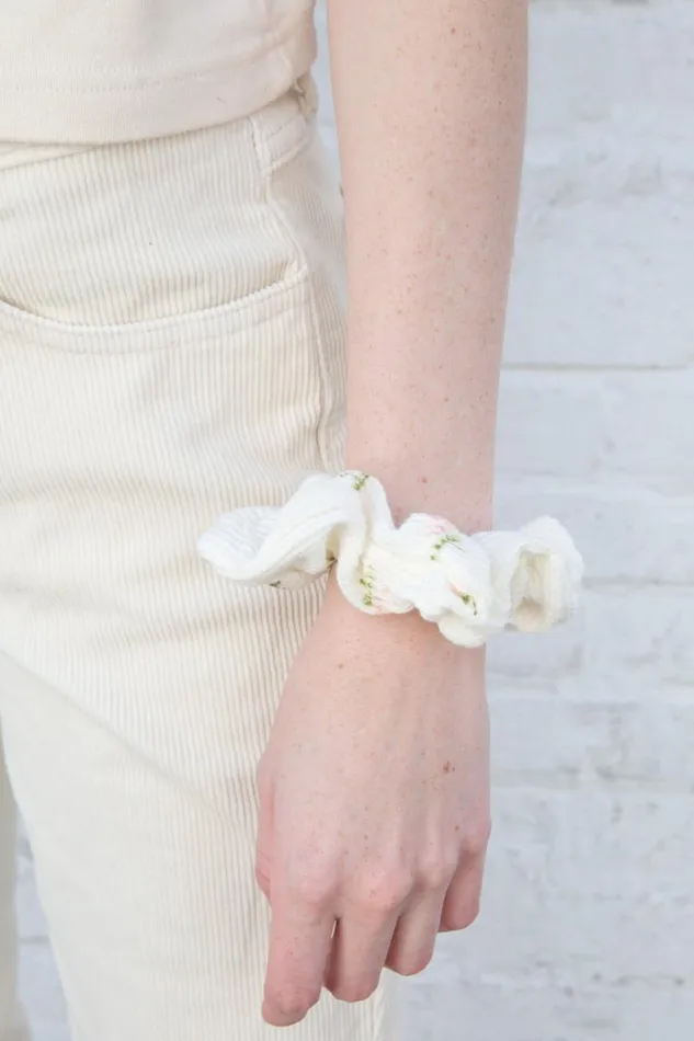 Accessories Floral Scrunchie Brandy Melville HAIR ACCESSORIES
