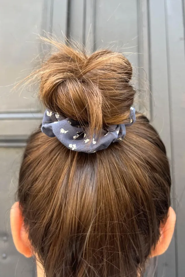Accessories Floral Scrunchie Brandy Melville HAIR ACCESSORIES