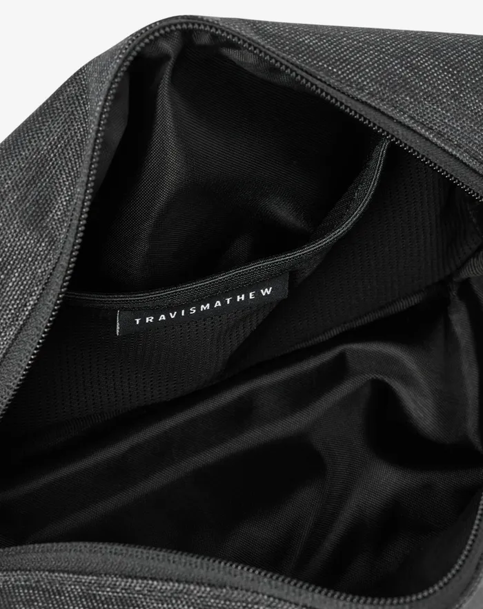 Accessories Luggage and Backpacks TravisMathew DOPP KIT Black