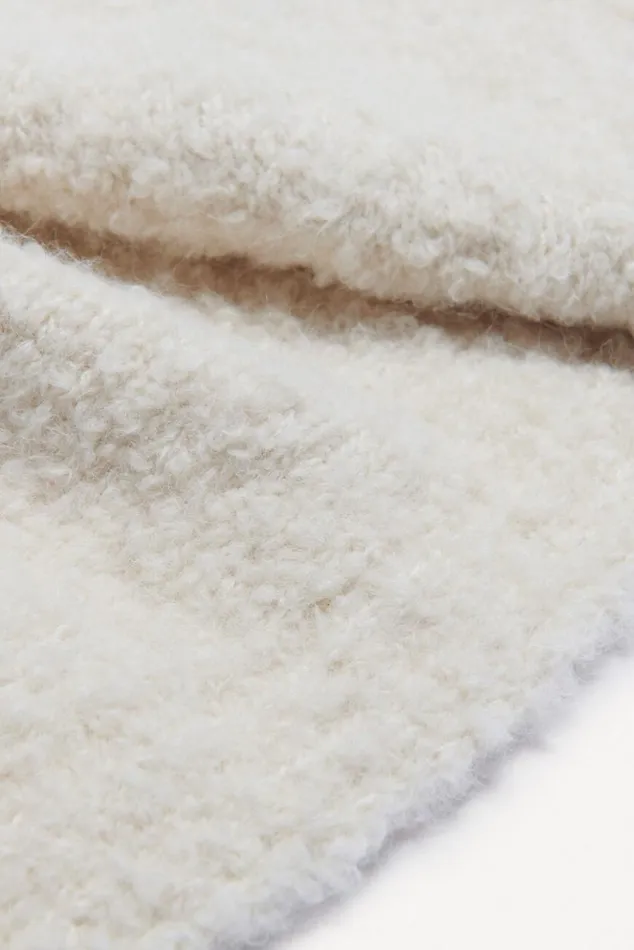 BeccaWarm Scarf Shoes and Accessories Baandsh Scarves and Beanies