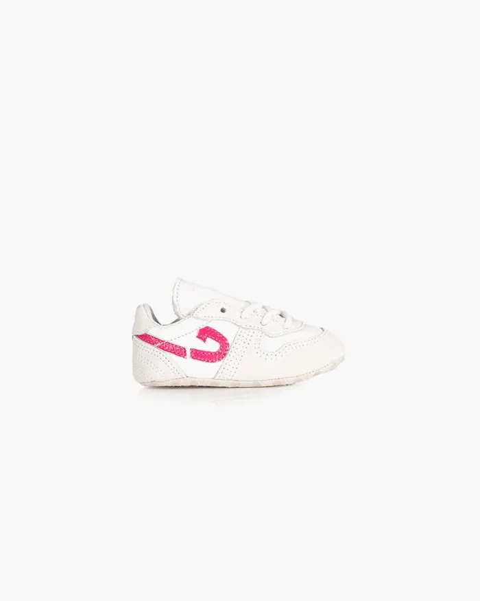 Cruyff Faas Jr 8211 WhiteFuchsiaIce 8211 NappaSuedePatent White Junior Baby Sneakers