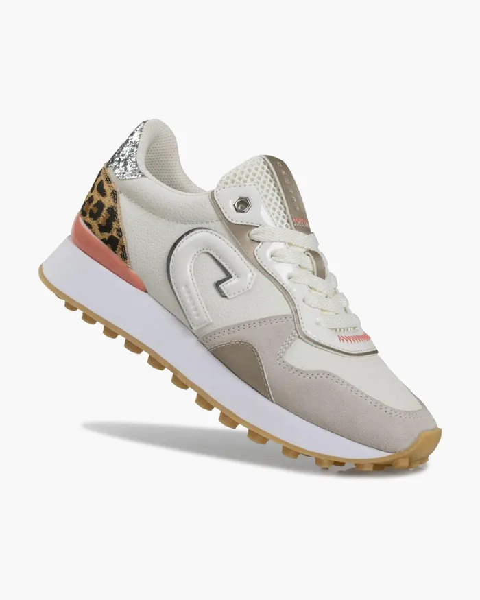 Cruyff Park RunnerTumbled LeatherSu Crme Women Sneakers Cruyff Park RunnerTumbled LeatherSu Crme Women Sneakers