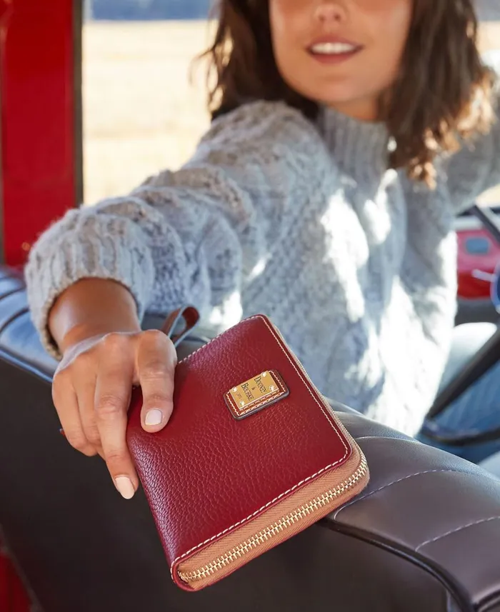 Dooney and Bourke Wallets Pebble Grain Large Zip Around Wristlet Black 8211 WomenMen Dooney and Bourke Wallets Pebble Grain Large Zip Around Wristlet Black 8211 WomenMen