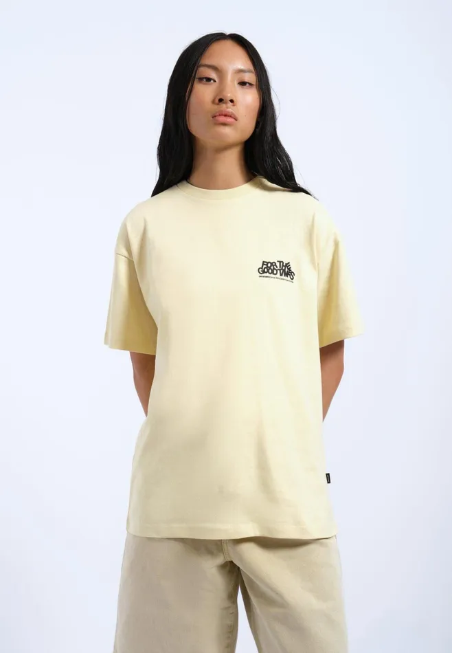 Dr Denim Tees and Longsleeves Men Trooper Tee 8211 Light Yellow Flower Times Light Yellow Flower Times