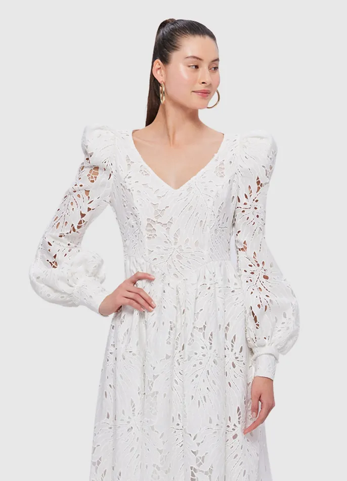 Dresses and Jumpsuits Lilah Lace Structured Shoulder V Neck Dress 8211 Snow LEO LIN Women
