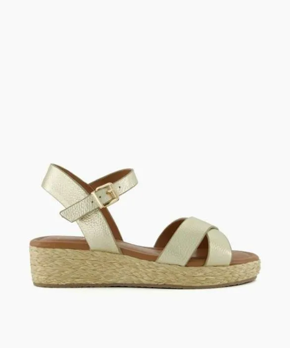 Dune London Gold Sandals Women Linnie Gold Wide Fit Woven Flatform Sandals Metallic Dune London Gold Sandals Women Linnie Gold Wide Fit Woven Flatform Sandals Metallic