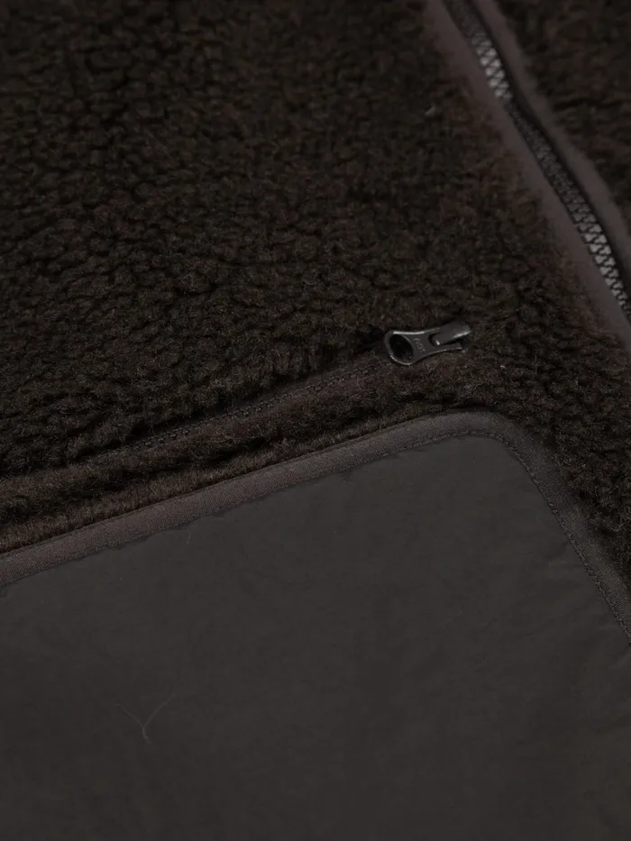 Finisterre Jackets and Coats Men Orsik Fleece Vest Raven Black