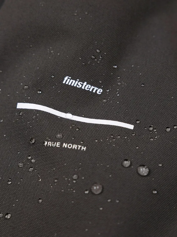 Finisterre Jackets and Coats Men Vellus Parka Jacket Raven