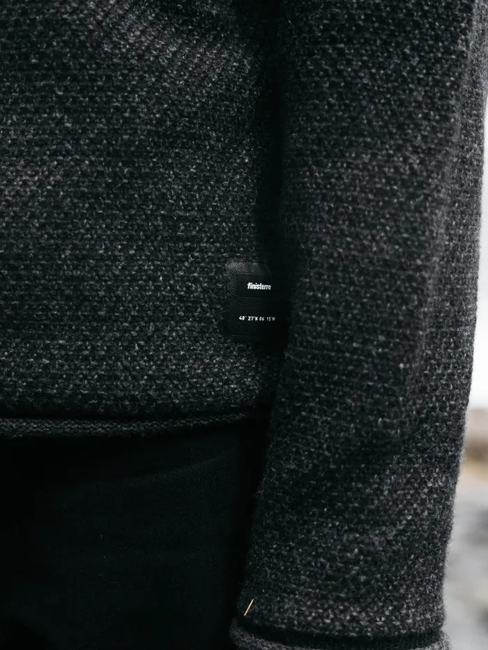 Finisterre Knitwear Men Barents Sweater Raven