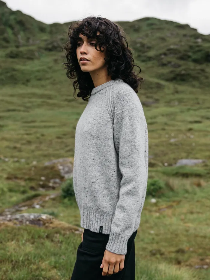 Finisterre Knitwear Women Farne Crew Neck Knit Sweater Grey Marl