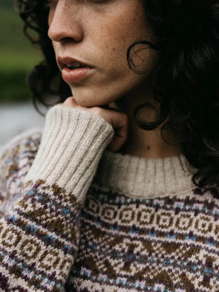 Finisterre Knitwear Women Shetland Fairisle Sweater Black Cherryecruheather Mist Multi
