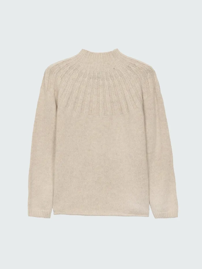 Finisterre Knitwear Women Stornoway Cable Yoke Sweater Oatmeal