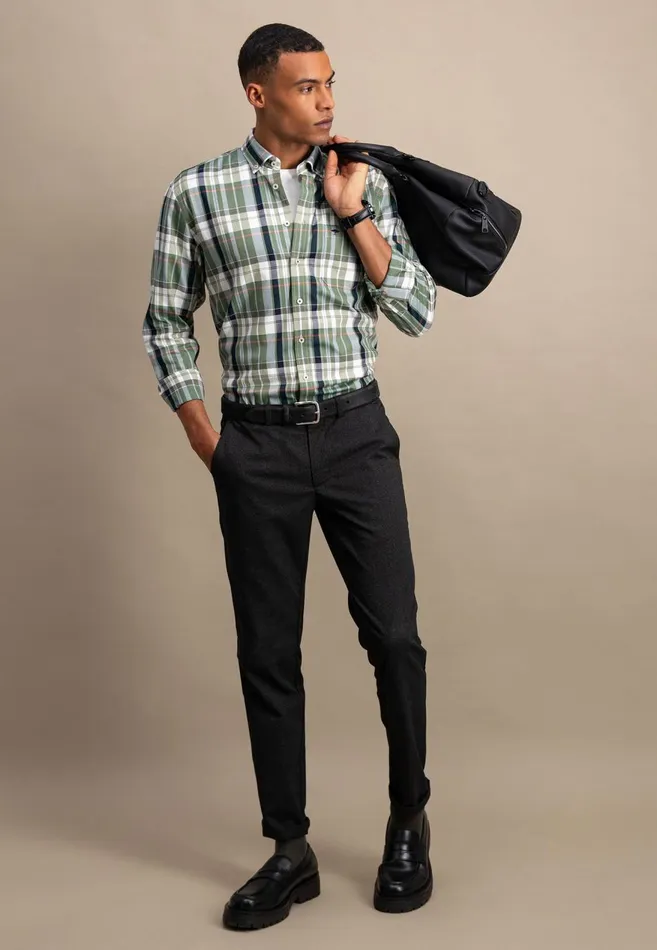 FYNCHHATTON Carroted Shirt With Buttondown Collar Dark Emeraldvibrant Bluerust Men Shirts