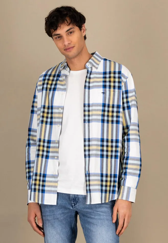 FYNCHHATTON Roughly Checked Shirt With Buttondown Collar New Offwhitenavy Men Shirts FYNCHHATTON Roughly Checked Shirt With Buttondown Collar New Offwhitenavy Men Shirts