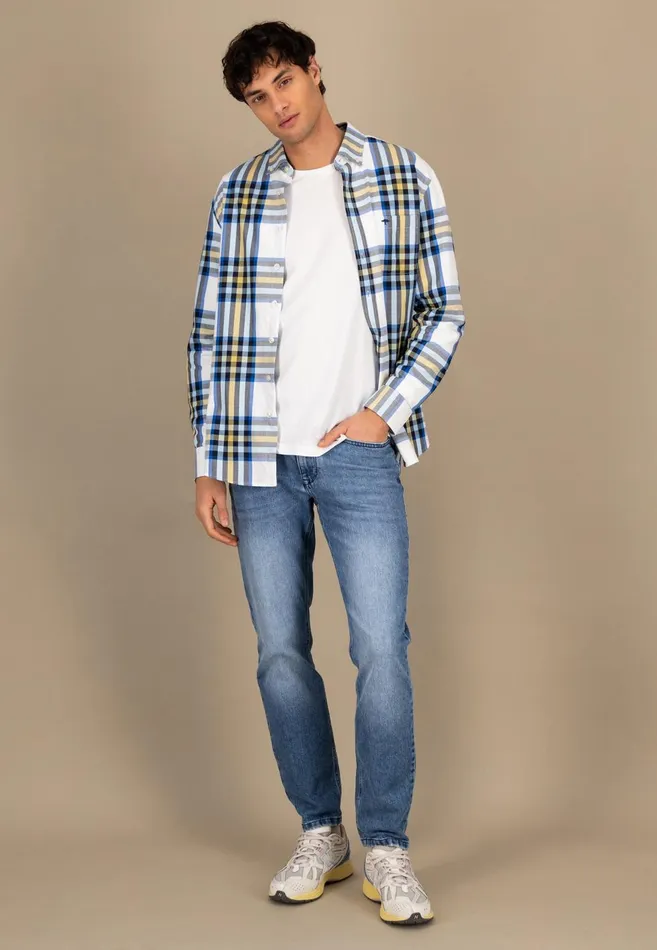FYNCHHATTON Roughly Checked Shirt With Buttondown Collar New Offwhitenavy Men Shirts