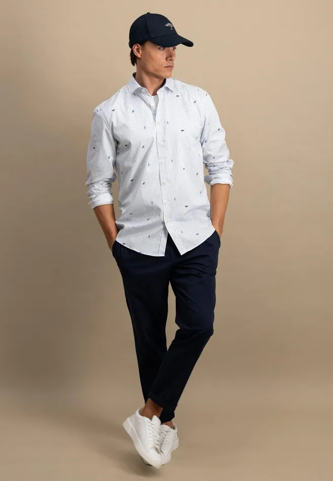 FYNCHHATTON Shirt With Buttondown Collar And Logodails Navy Men Shirts