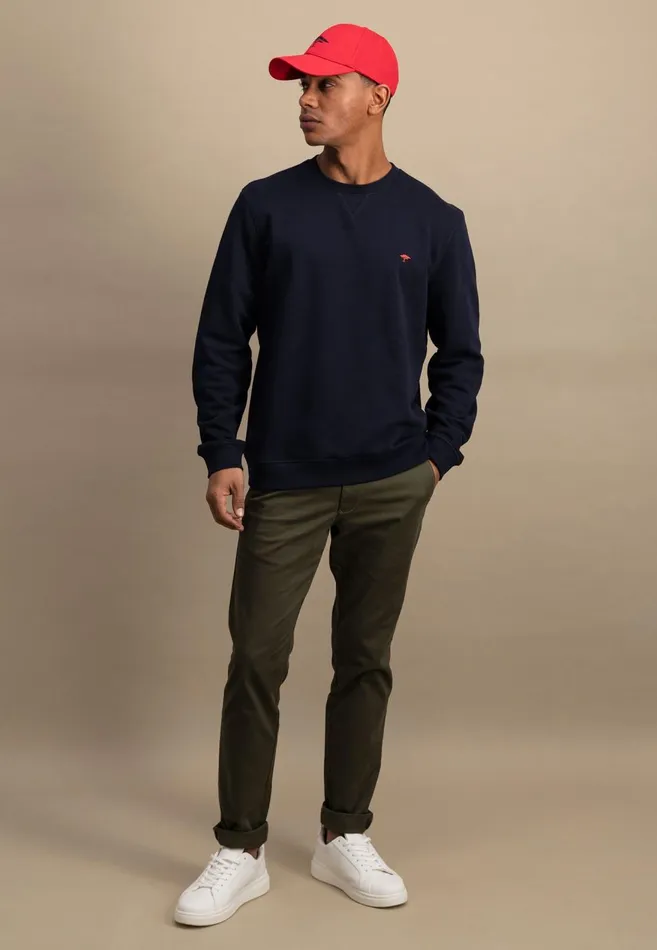 FYNCHHATTON Sweater With A Circular Neckline Poppy Rednew Offwhitenavy Men Sweater