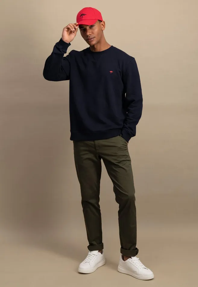 FYNCHHATTON Sweater With A Circular Neckline Poppy Rednew Offwhitenavy Men Sweater