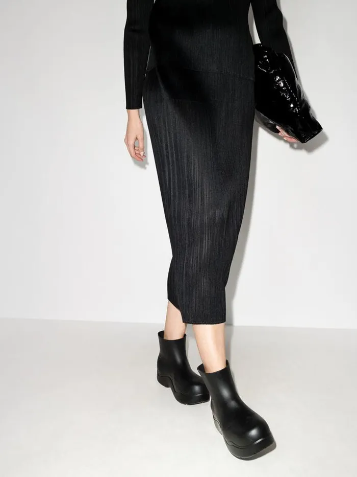 Henrik Vibskov Boutique AW24 Basic Skirt 8211 Black Women Skirts and Shorts
