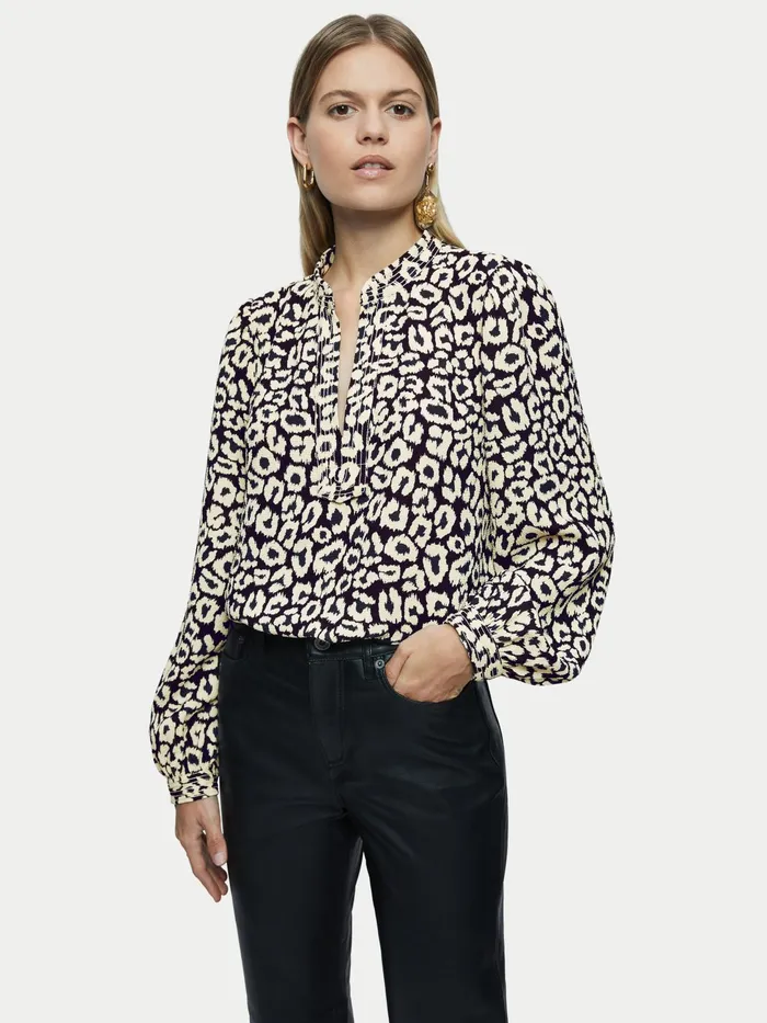 Jigsaw Tops Women Mono Leopard Top Black