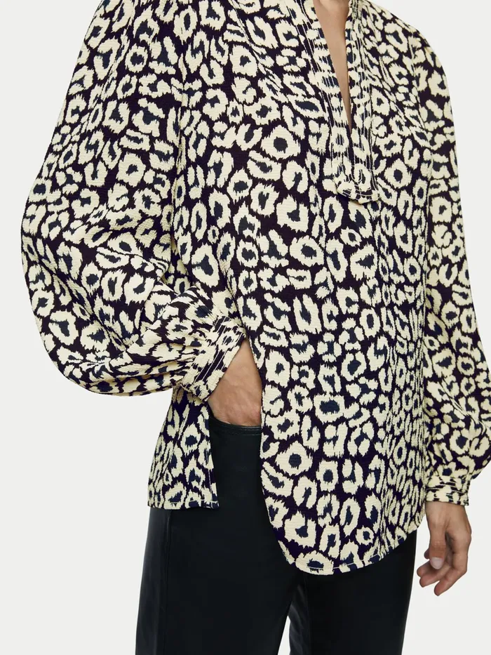 Jigsaw Tops Women Mono Leopard Top Black