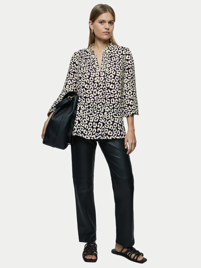 Jigsaw Tops Women Mono Leopard Top Black