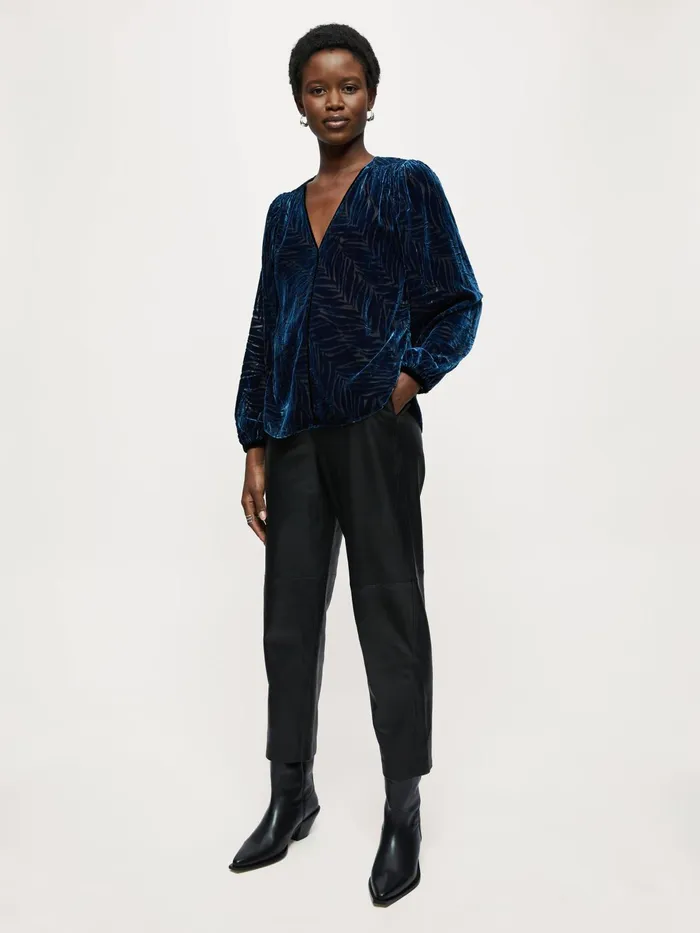 Jigsaw Tops Women Zebra Devore Velvet Top Blue