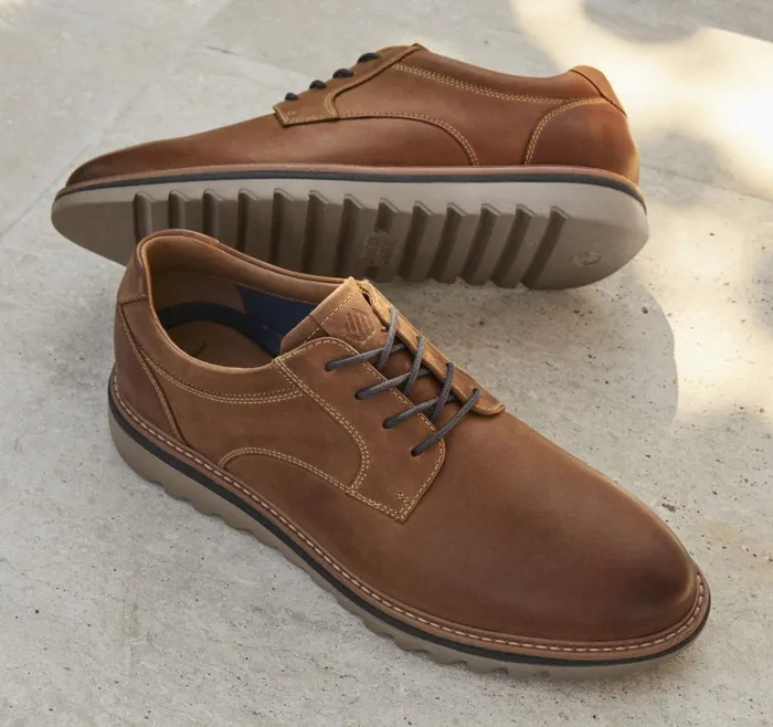 Johnston and Murphy Braydon Plain Toe Tan Full Grain Men LaceUps