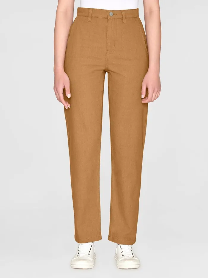 KnowledgeCotton Apparel Pants CALLA Tapered Canvas Pant Brown Sugar 8211 Women KnowledgeCotton Apparel Pants CALLA Tapered Canvas Pant Brown Sugar 8211 Women