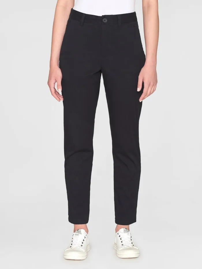 KnowledgeCotton Apparel Pants WILLOW Regular Cropped Poplin Chino Black Jet 8211 Women KnowledgeCotton Apparel Pants WILLOW Regular Cropped Poplin Chino Black Jet 8211 Women