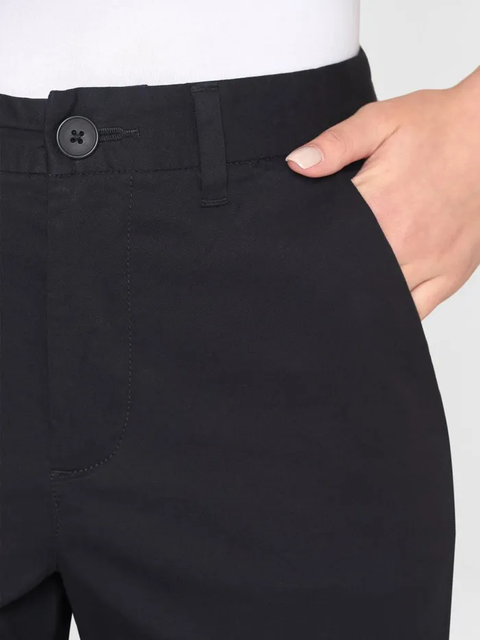 KnowledgeCotton Apparel Pants WILLOW Regular Cropped Poplin Chino Black Jet 8211 Women KnowledgeCotton Apparel Pants WILLOW Regular Cropped Poplin Chino Black Jet 8211 Women