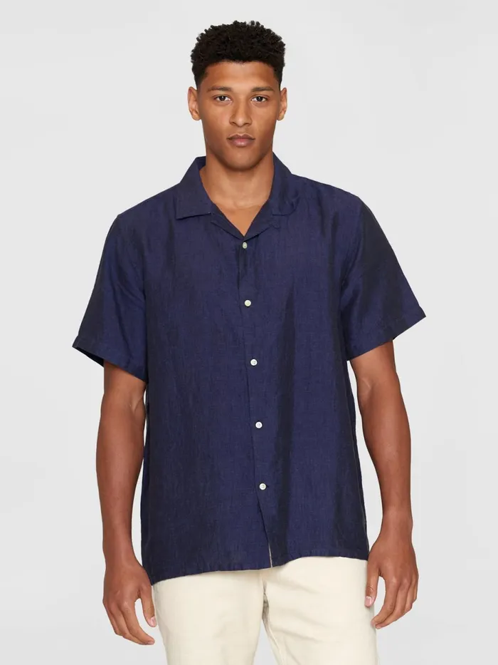 KnowledgeCotton Apparel Shirts Box Fit Short Sleeved Linen Shirt Yarndyed 8211 Men KnowledgeCotton Apparel Shirts Box Fit Short Sleeved Linen Shirt Yarndyed 8211 Men