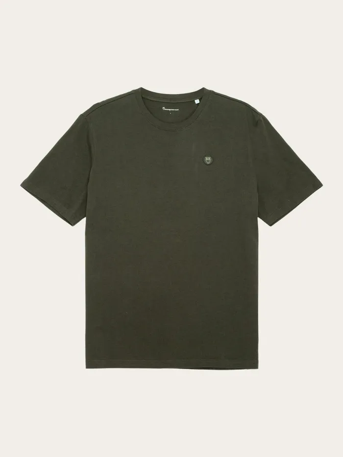KnowledgeCotton Apparel TShirts Regular Fit Badge Tshirt Forrest Night 8211 Men KnowledgeCotton Apparel TShirts Regular Fit Badge Tshirt Forrest Night 8211 Men