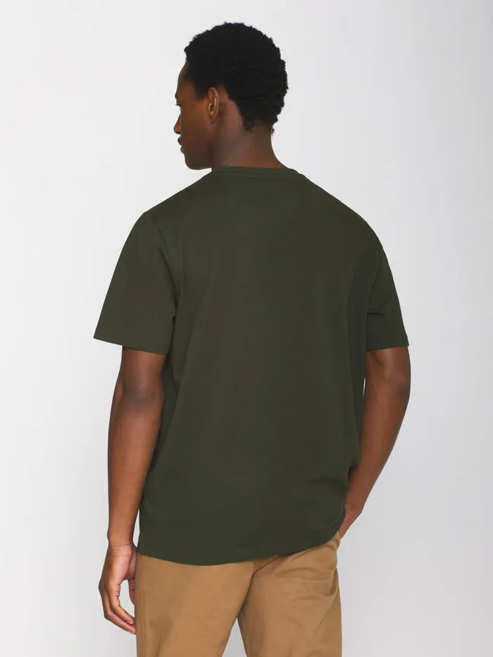 KnowledgeCotton Apparel TShirts Regular Fit Badge Tshirt Forrest Night 8211 Men KnowledgeCotton Apparel TShirts Regular Fit Badge Tshirt Forrest Night 8211 Men
