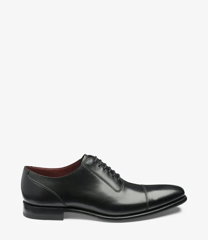 Loake Larch Black Men Toe Caps