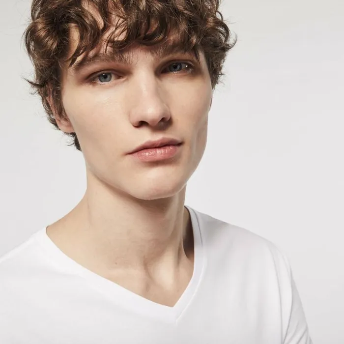 Loungewear and Pajamas Men Lacoste Mens VNeck Cotton Lounge TShirt 3Pack White 001