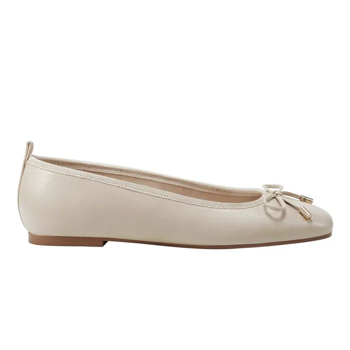 Marc Fisher Loafers and Flats Women Ubet Slipon Casual Flat Chic Cream