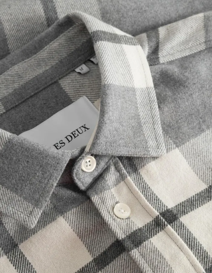 Men Jeremy Flannel Shirt 8211 Snow MelangeLight Grey Melange Les Deux ShirtsOvershirts