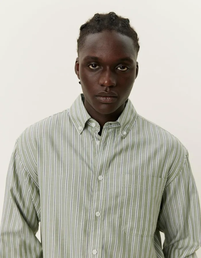 Men Kolton Herringbone Poplin Shirt 8211 WhiteChive Green Les Deux ShirtsOvershirts