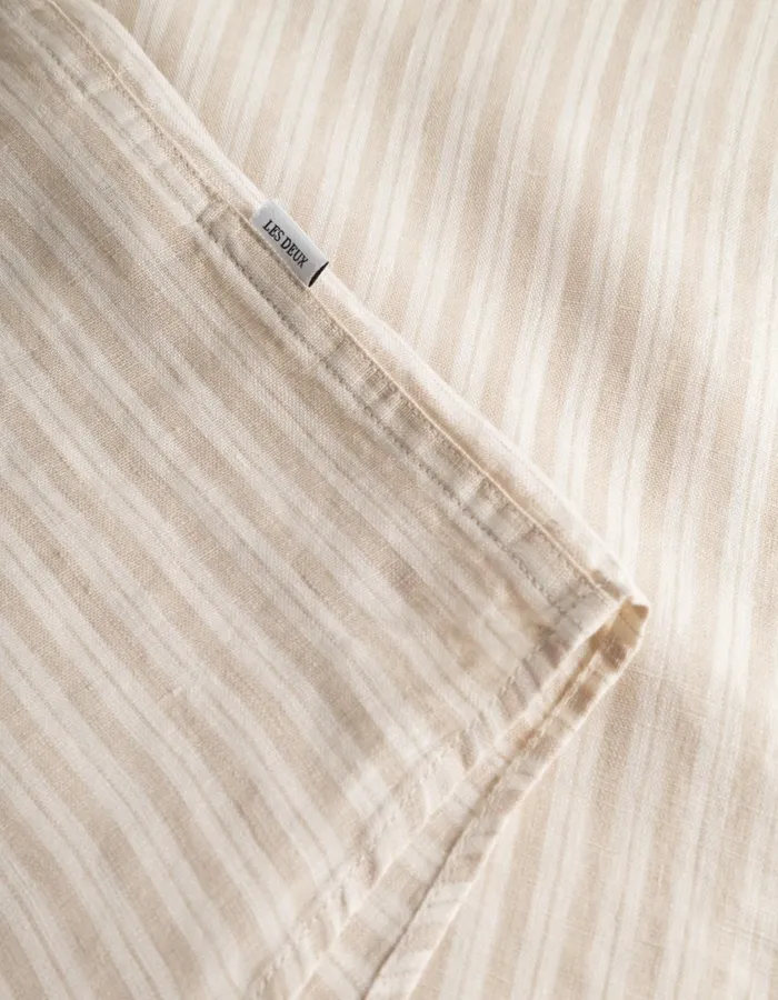 Men Kristian Linen BD Shirt 8211 Light Desert SandLight Ivory Les Deux ShirtsOvershirts