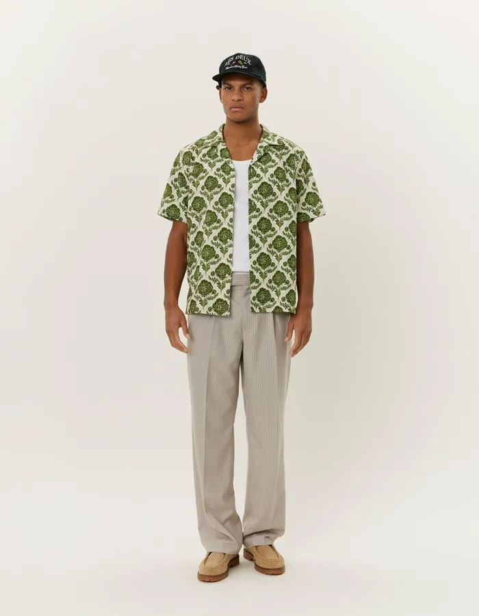 Men Lesley Flower Tile AOP SS Shirt 8211 Vintage GreenIvory Les Deux ShirtsOvershirts