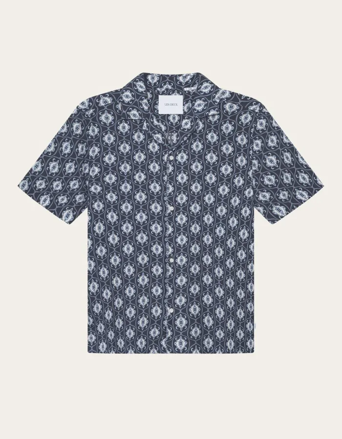 Men Ornament Tencel SS Shirt 8211 Dark NavyLight Blue Les Deux ShirtsOvershirts Men Ornament Tencel SS Shirt 8211 Dark NavyLight Blue Les Deux ShirtsOvershirts