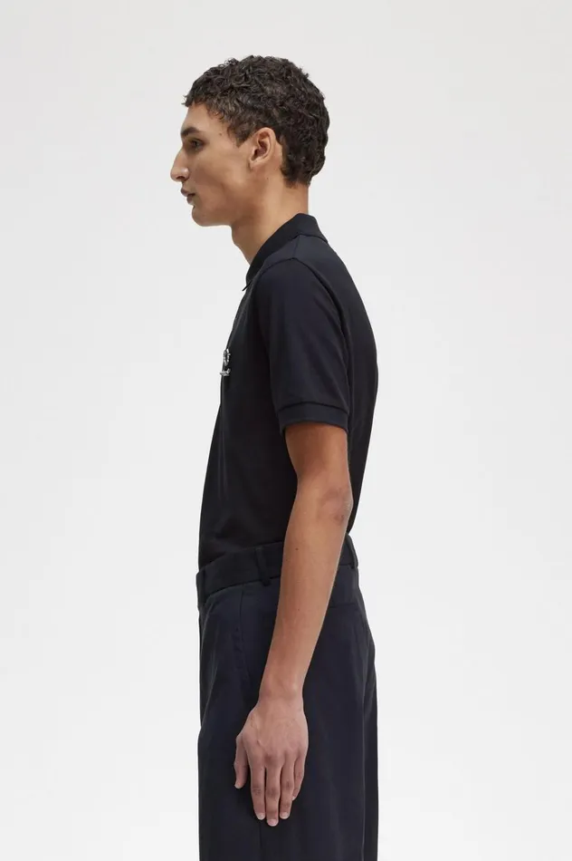 Men Raf SimonsEnamel Pin Polo Shirt Black Fred Perry Polo Shirts