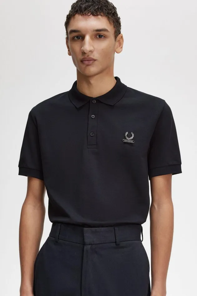 Men Raf SimonsEnamel Pin Polo Shirt Black Fred Perry Polo Shirts