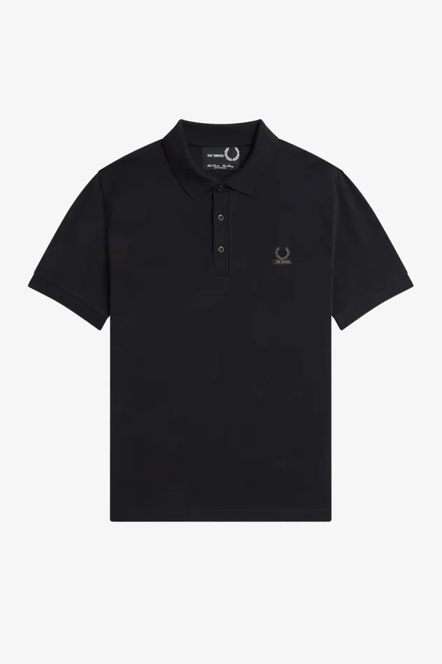 Men Raf SimonsEnamel Pin Polo Shirt Black Fred Perry Polo Shirts