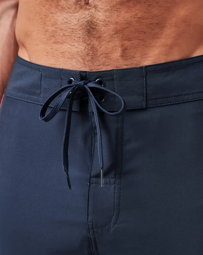 Men Shorts TravisMathew MAKING IT REEF BOARDSHORT Total Eclipse