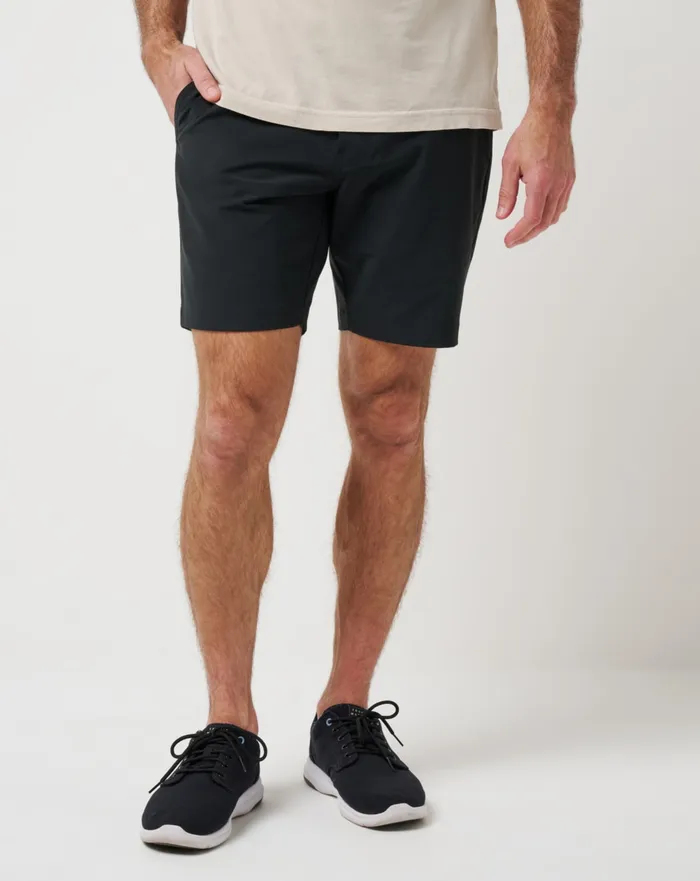 Men Shorts TravisMathew TECH CHINO SHORT 8IN Black